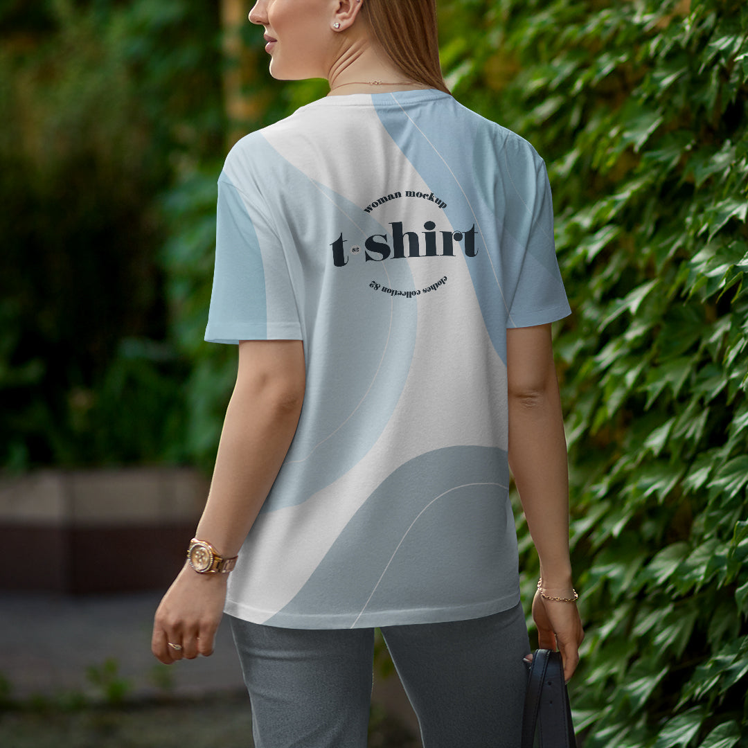 Free Mockups Woman T-Shirt